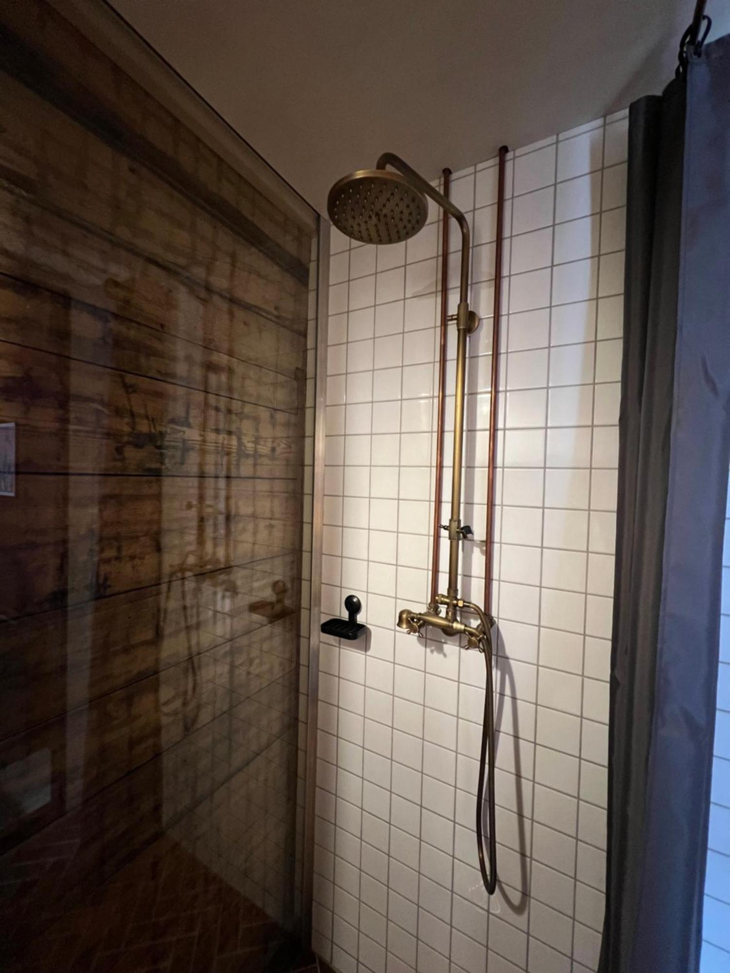 Apartment Tacis Design *